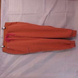 Figs Zamora Jogger - Terracotta